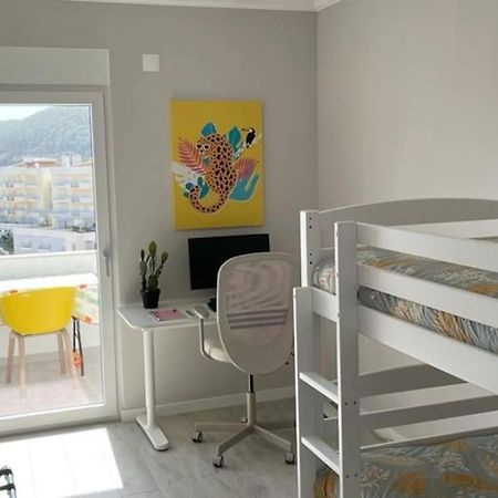 *Sea View* New 3 Bedroom Apt With Free Parking Sesimbra Buitenkant foto