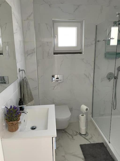 *Sea View* New 3 Bedroom Apt With Free Parking Sesimbra Buitenkant foto